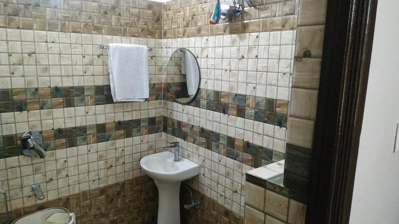 Mye Homestay 1 Near Golden Temple アムリトサル エクステリア 写真